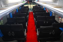Bus image 4