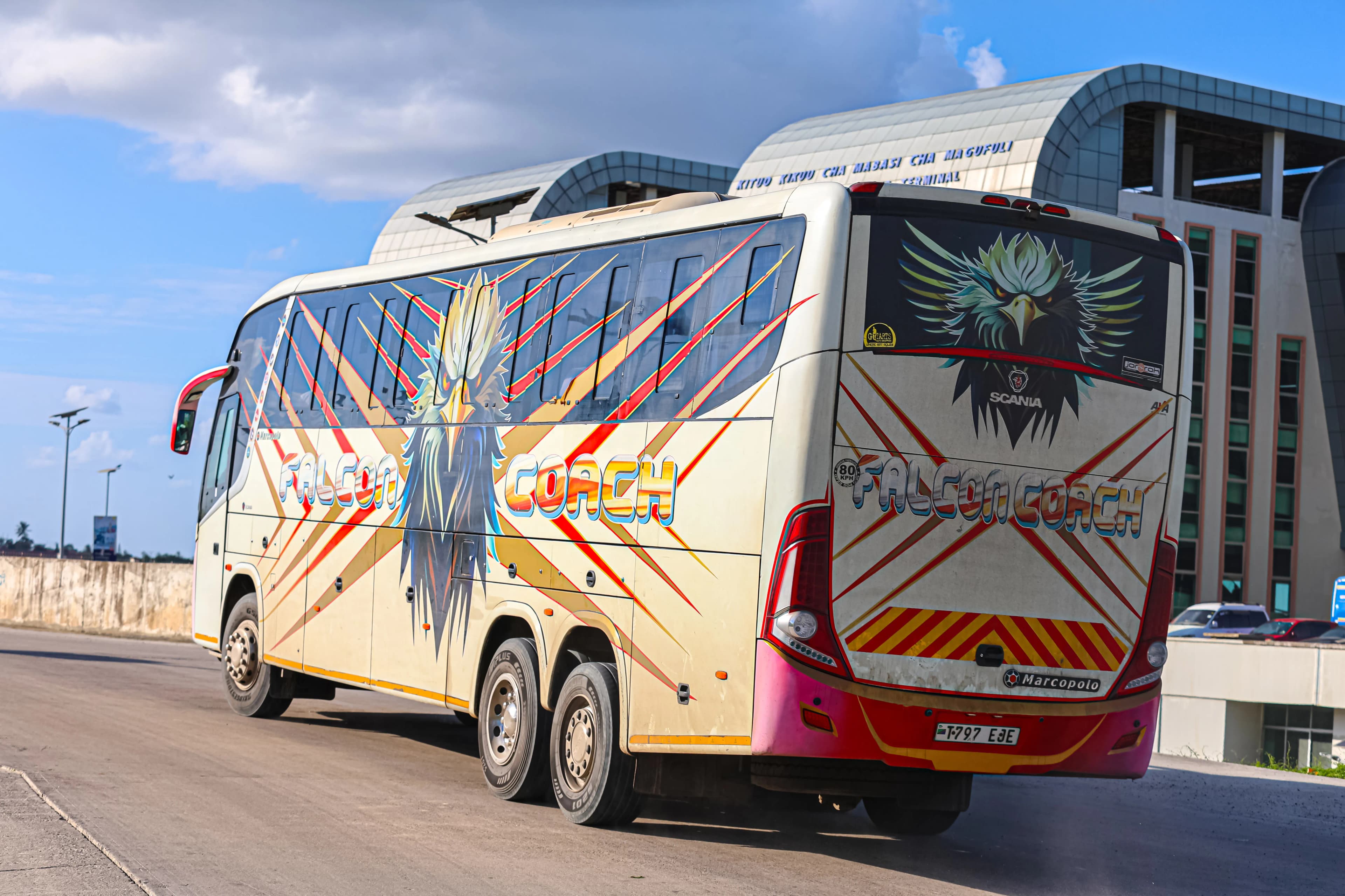 Falcon Bus