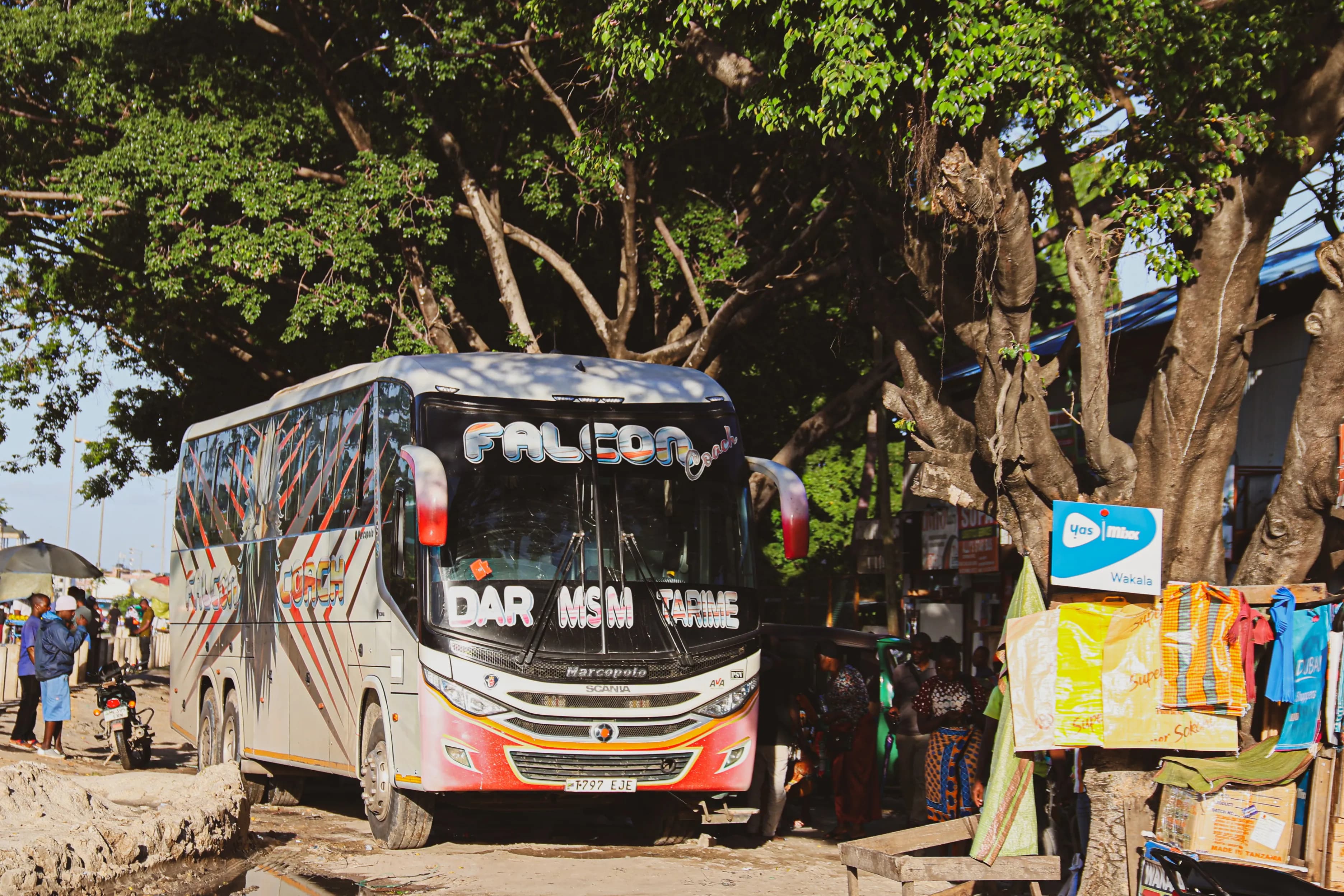 Falcon Bus