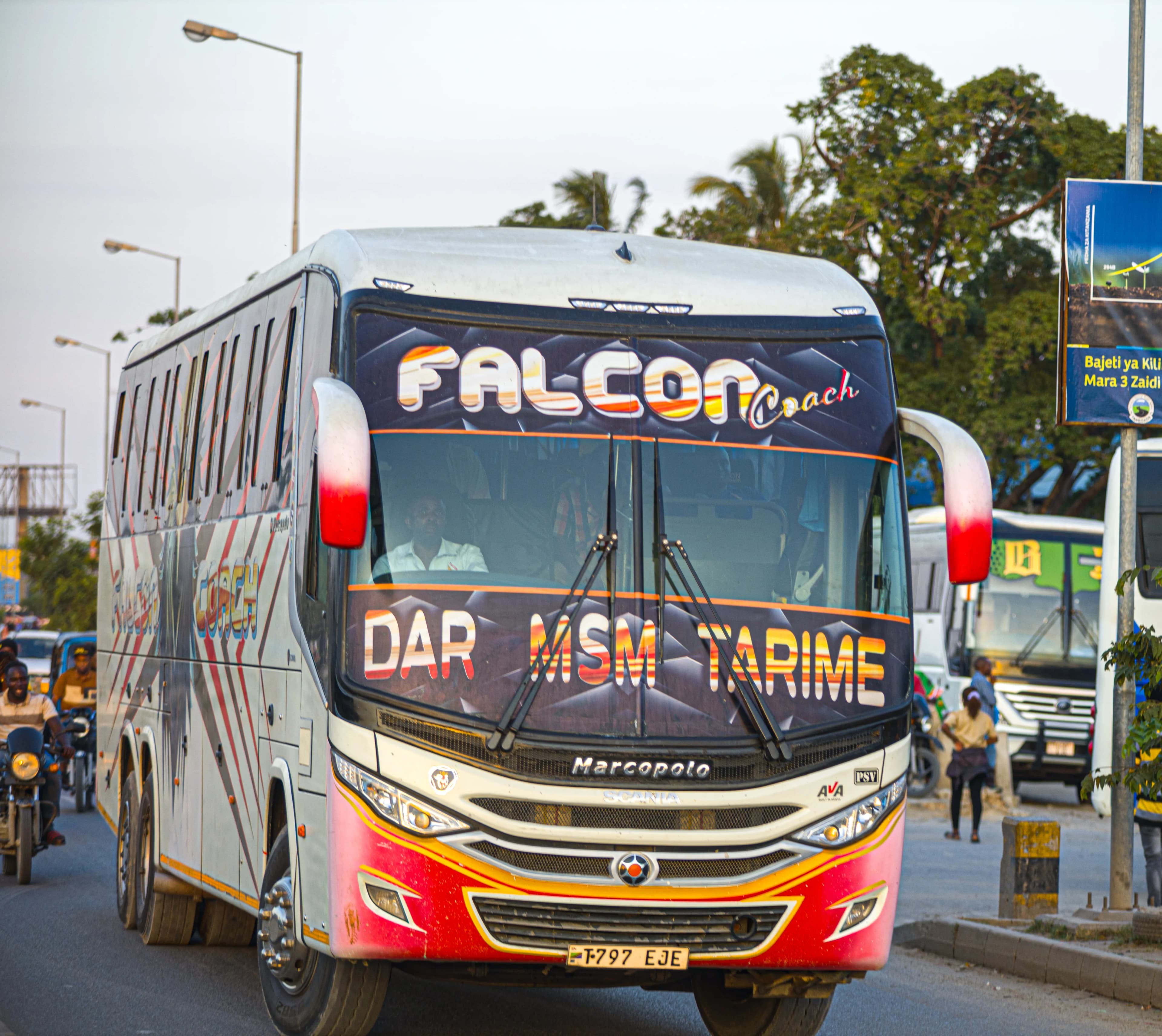 Falcon Bus